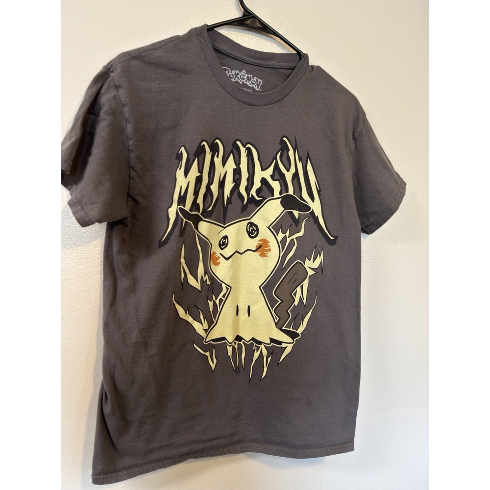 Pokemon Mimikyu Graphic T-Shirt Mens Medium Gray Hybrid Apparel Metal Style Tee - Picture 2 of 8